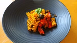 Pasta mit orientalischer Tomatensauce