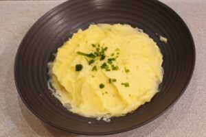 Einfaches Kartoffelpüree mit wenig Butter