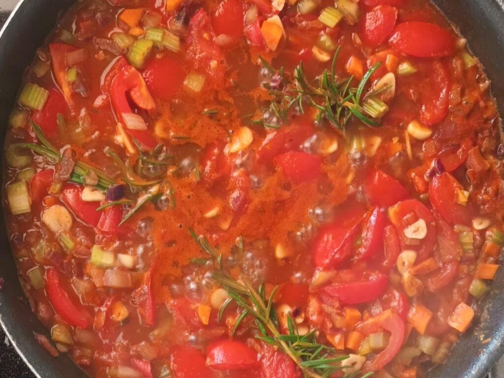 Saltimbocca mit Hähnchen und mediterranem Gemüse