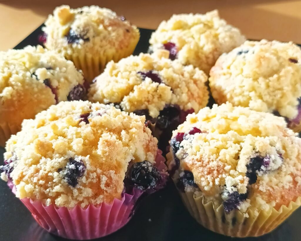 Heidelbeermuffins mit Joghurt und Streuseln