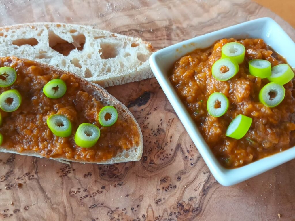 Aubergine-Paprika-Aufstrich