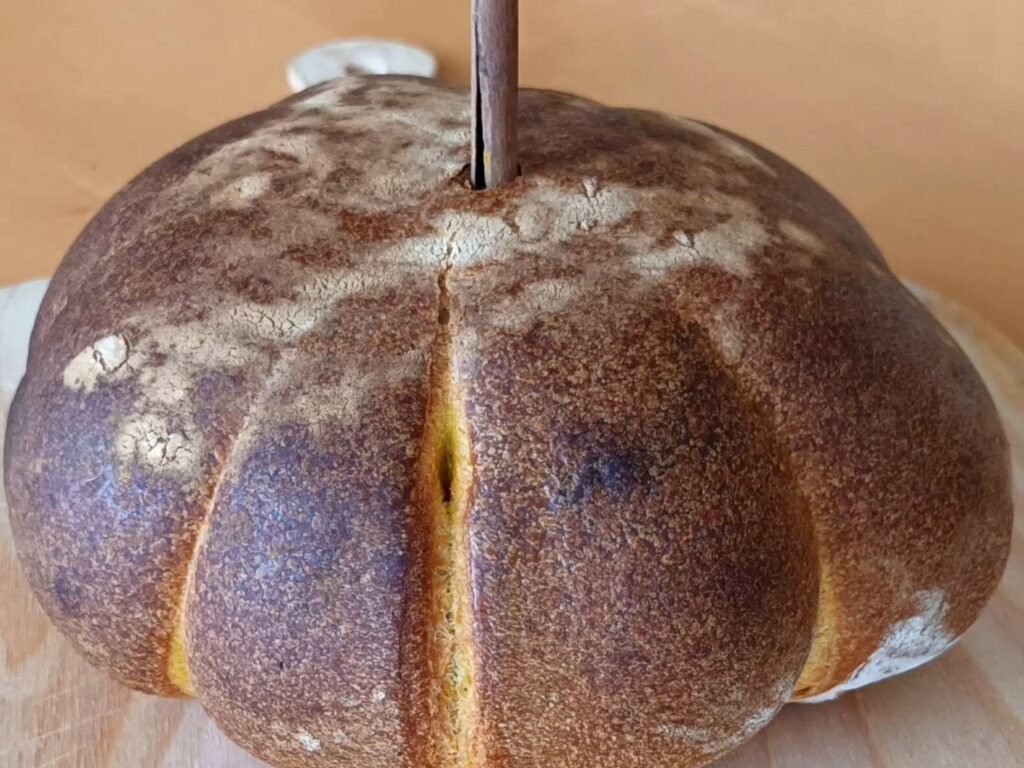 Kürbis-Milchbrot mit Sauerteig