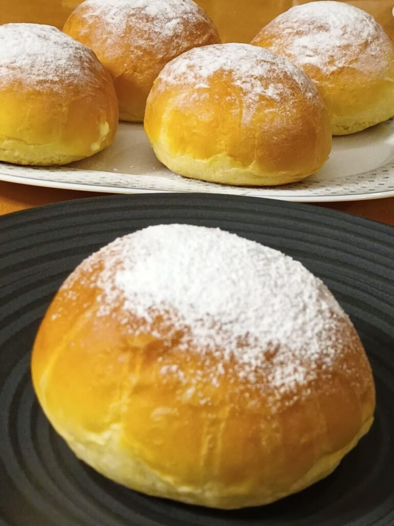 Faschingskrapfen aus dem Backofen mit Vanillecreme
