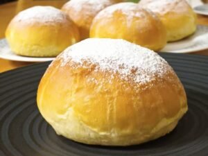 Faschingskrapfen aus dem Backofen mit Vanillecreme