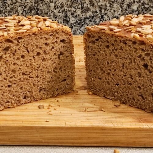 Buttermilch-Roggen-Mischbrot mit Sauerteig